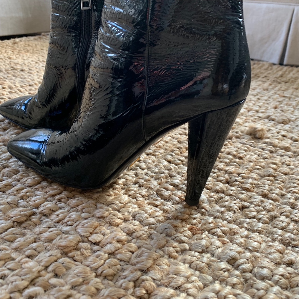 Prada Black Patent booties - Picture 4 of 8